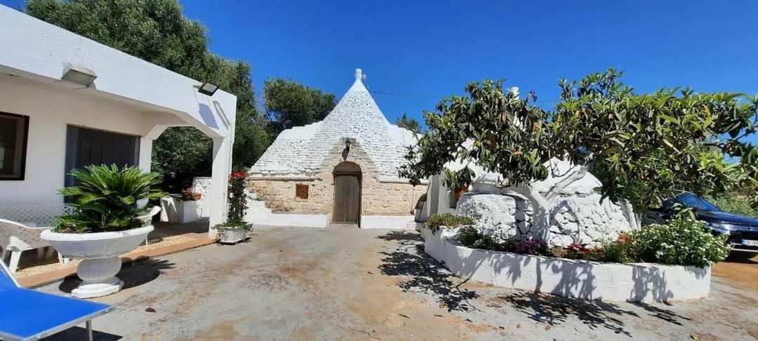 Villa Trullo Antelmi à Ceglie Messapica Extérieur photo